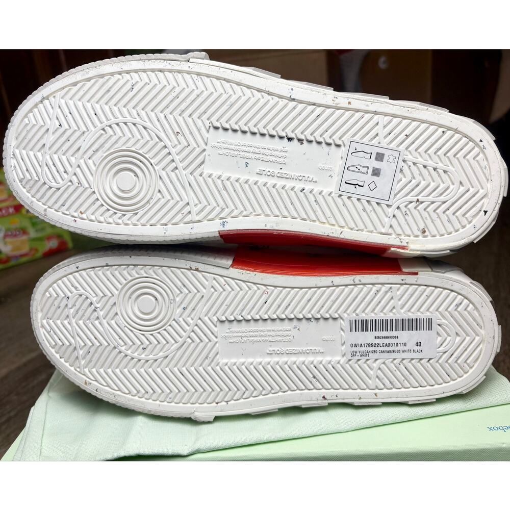 NIB - Off-White Low Top Vulcanized Sneakers - Blk/Wht EU 40 - Picture 7 of 11
